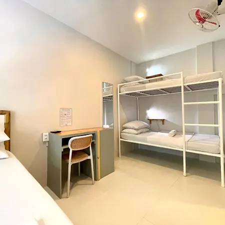 Chill Out Hostel-3